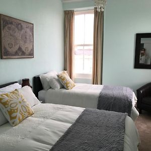 Highlea Guest House